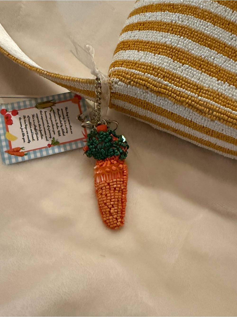 Hand crafted India Beaded Carrots Shoulder Bag Yellow-Green. NWT Tik Tok Viral - Picture 7 of 9